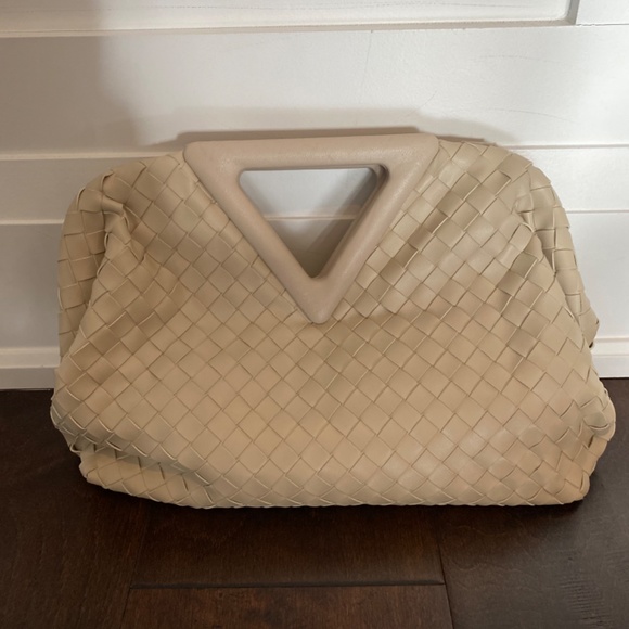 Gorgeous cream coloured crossbody/clutch - Picture 3 of 4